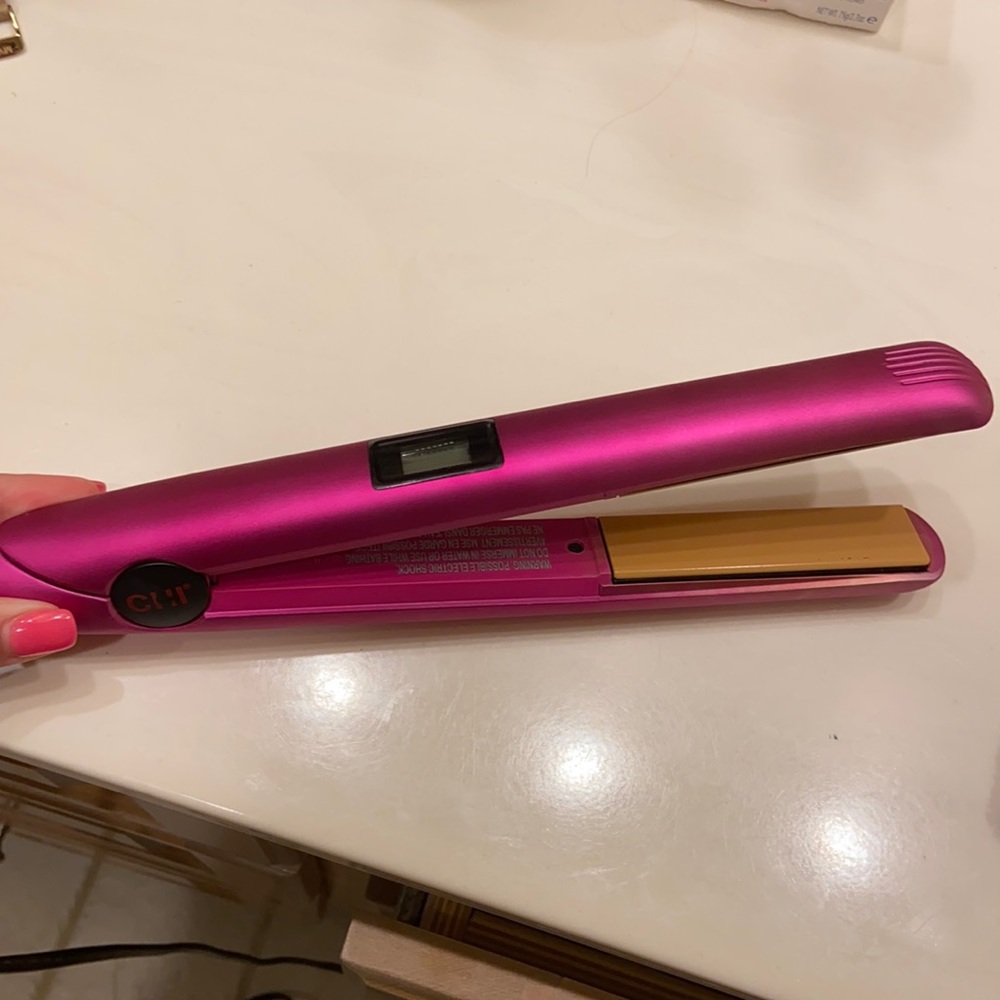 Chi Straightener